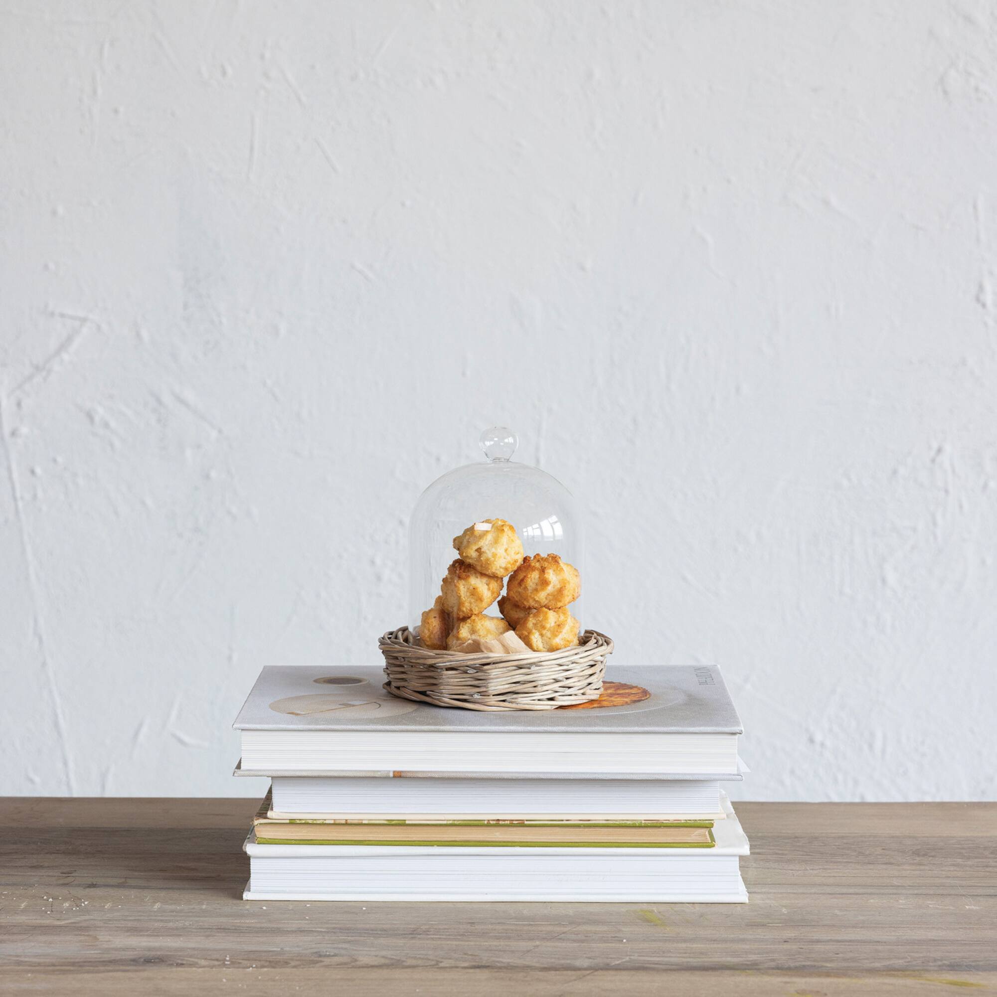 Hello Honey® 6" Round Clear Glass Cloche with Woven Willow Base